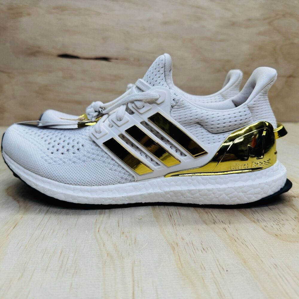 NEW Adidas X Fortnite Victory Crow Ultraboost White Gold Men's Shoes Sz 8
